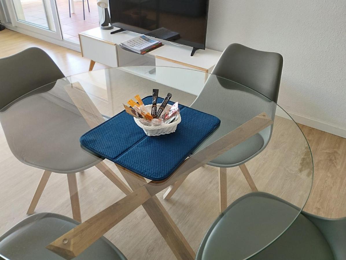 Atico Of 3 Rooms, Total 130M² Just For You With A 60 M² Terrace, Swimming Pool, Mountain And Marina View. 罗萨斯 外观 照片