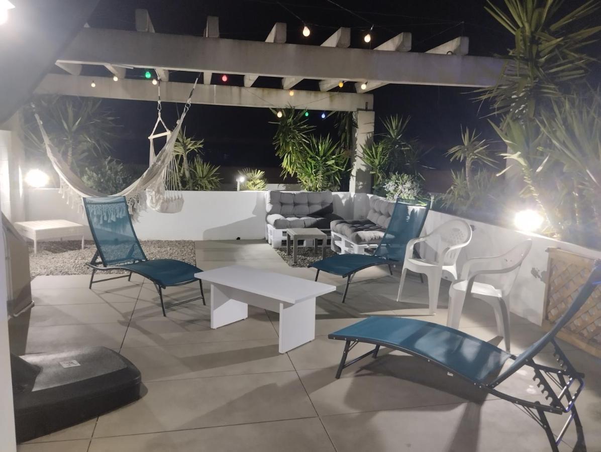Atico Of 3 Rooms, Total 130M² Just For You With A 60 M² Terrace, Swimming Pool, Mountain And Marina View. 罗萨斯 外观 照片