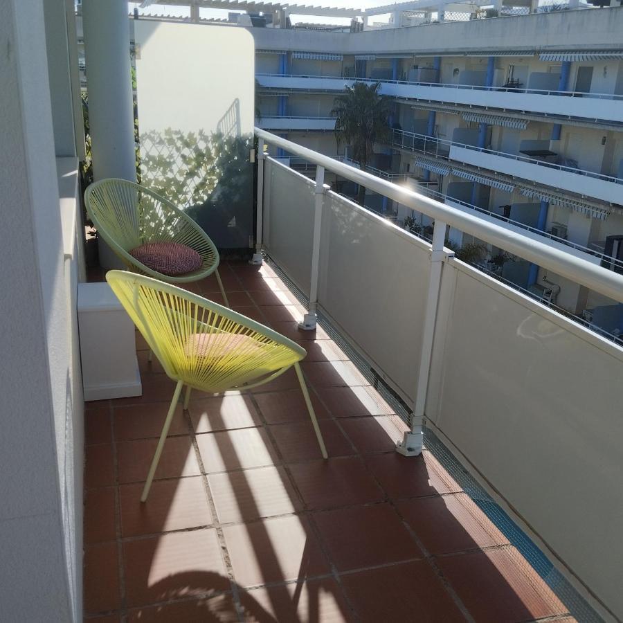 Atico Of 3 Rooms, Total 130M² Just For You With A 60 M² Terrace, Swimming Pool, Mountain And Marina View. 罗萨斯 外观 照片