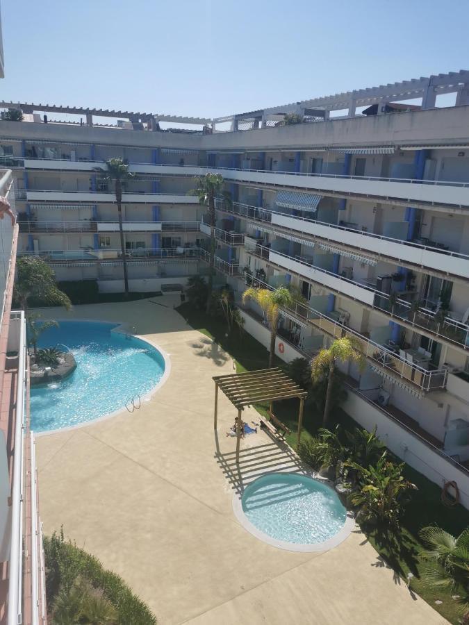 Atico Of 3 Rooms, Total 130M² Just For You With A 60 M² Terrace, Swimming Pool, Mountain And Marina View. 罗萨斯 外观 照片